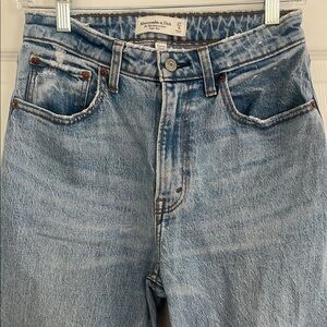 Abercrombie & Fitch 90s relaxed high rise jeans